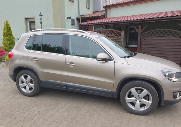 Volkswagen Tiguan cena 51990 przebieg: 210000, rok produkcji 2015 z Gubin małe 742